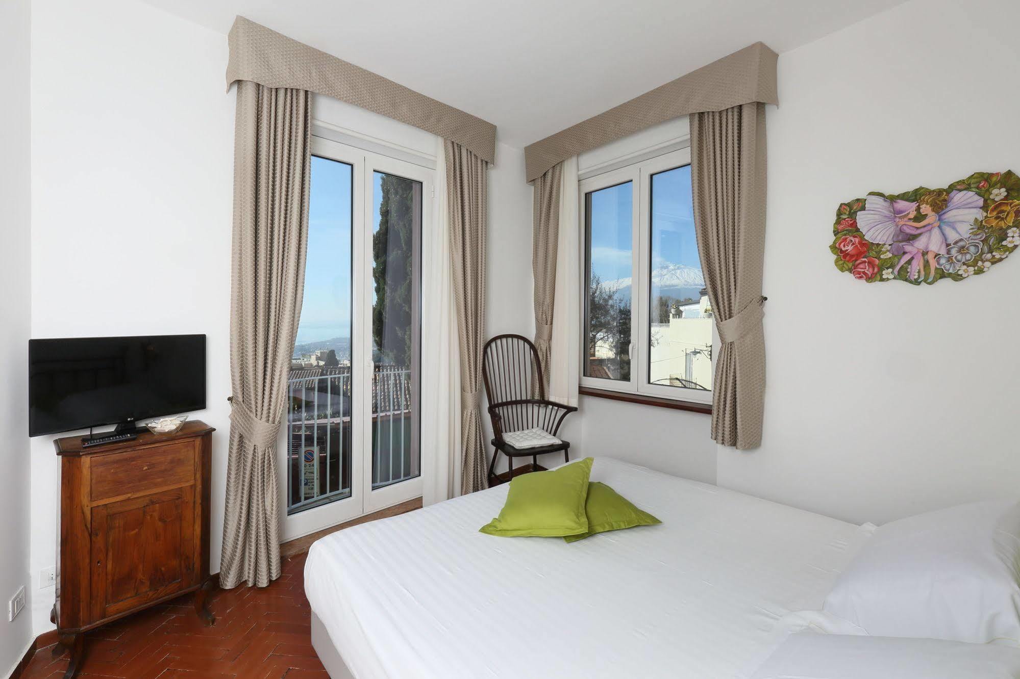 Badia Vecchia Apartment Taormina Exterior photo